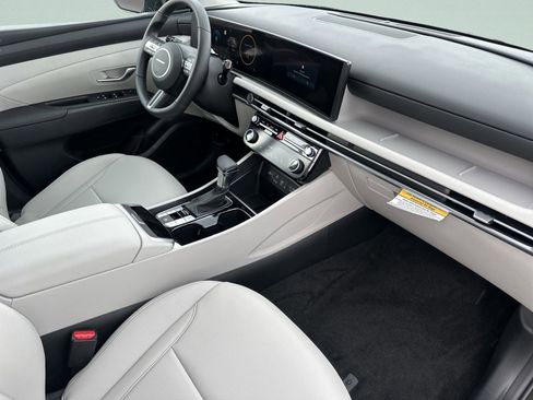 New 2025 Hyundai Tucson SEL image 11