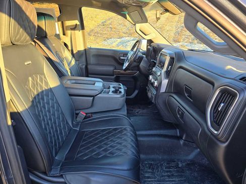 Used 2019 GMC Sierra 1500 SLE image 11