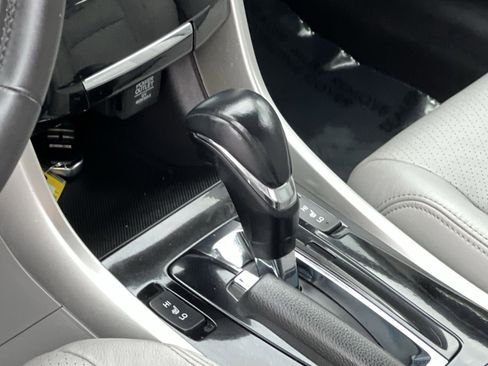 Used 2016 Honda Accord EX-L image 20