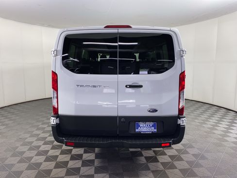 Used 2018 Ford Transit 150 XL RWD image 6