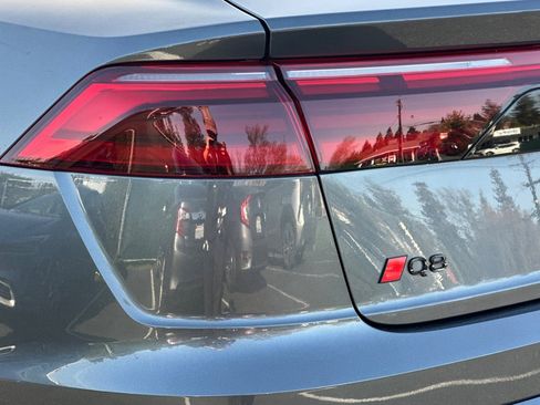 Used 2025 Audi Q8 Premium Plus w/ Premium Plus Package image 12