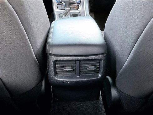 Certified 2020 Dodge Challenger SXT w/ Blacktop Package image 34