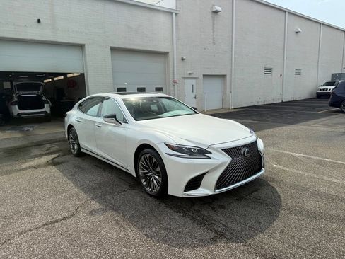 Used 2018 Lexus LS 500 AWD w/ Interior Upgrade Package image 7