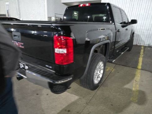 Used 2016 GMC Sierra 1500 SLE w/ SLE Value Package image 3