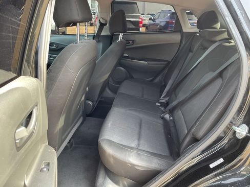 Used 2022 Hyundai Kona SEL image 10