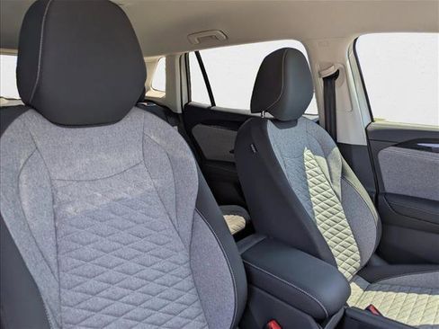 New 2025 Volkswagen Tiguan S image 30