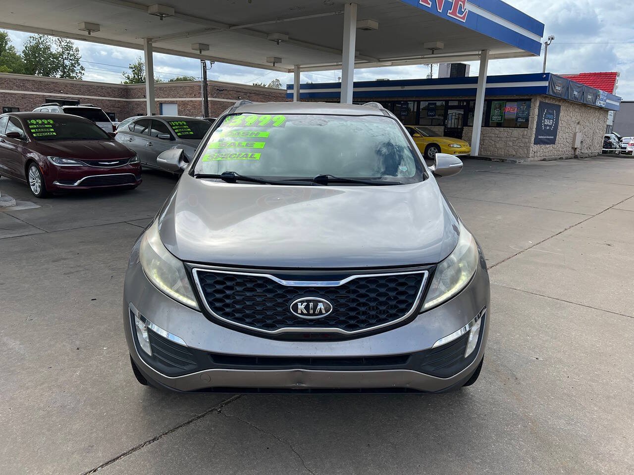 Used 2012 Kia Sportage SX FWD image 2