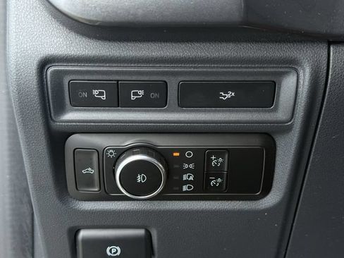 Used 2023 Ford F150 XLT w/ Equipment Group 302A High RWD image 28