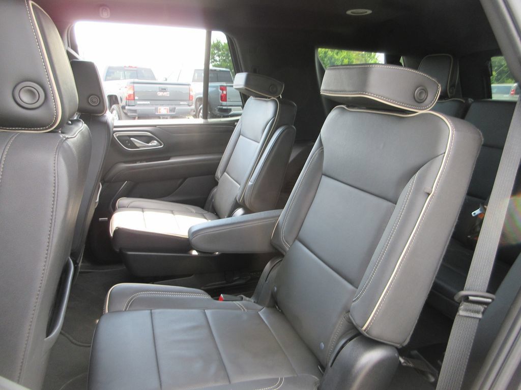 Certified 2023 GMC Yukon SLT AWD/4WD image 20