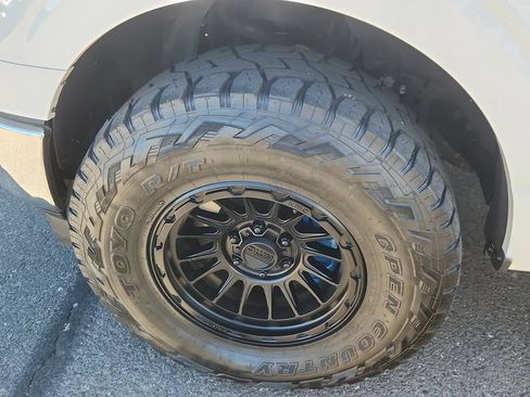 Used 2024 Ford F150 XLT w/ Tow/Haul Package AWD/4WD image 18