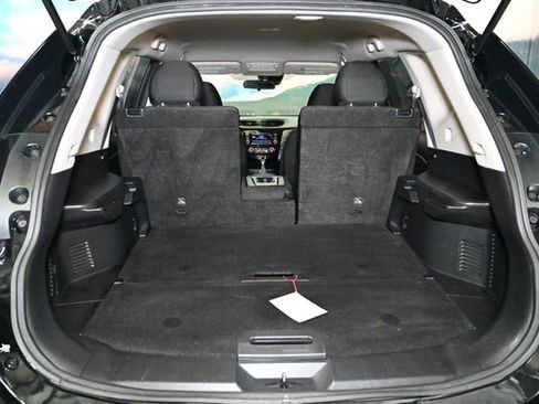 Used 2020 Nissan Rogue S AWD/4WD image 48