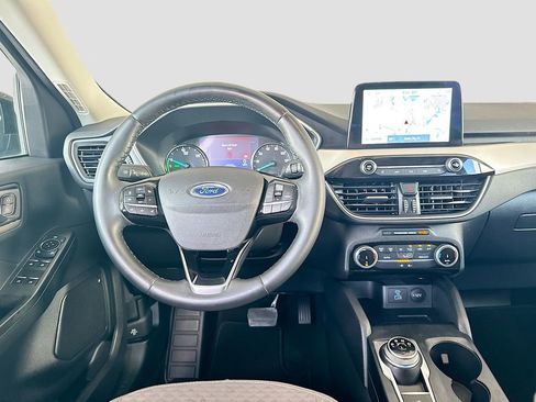 Certified 2022 Ford Escape SE w/ SE Sport Appearance Package FWD image 25