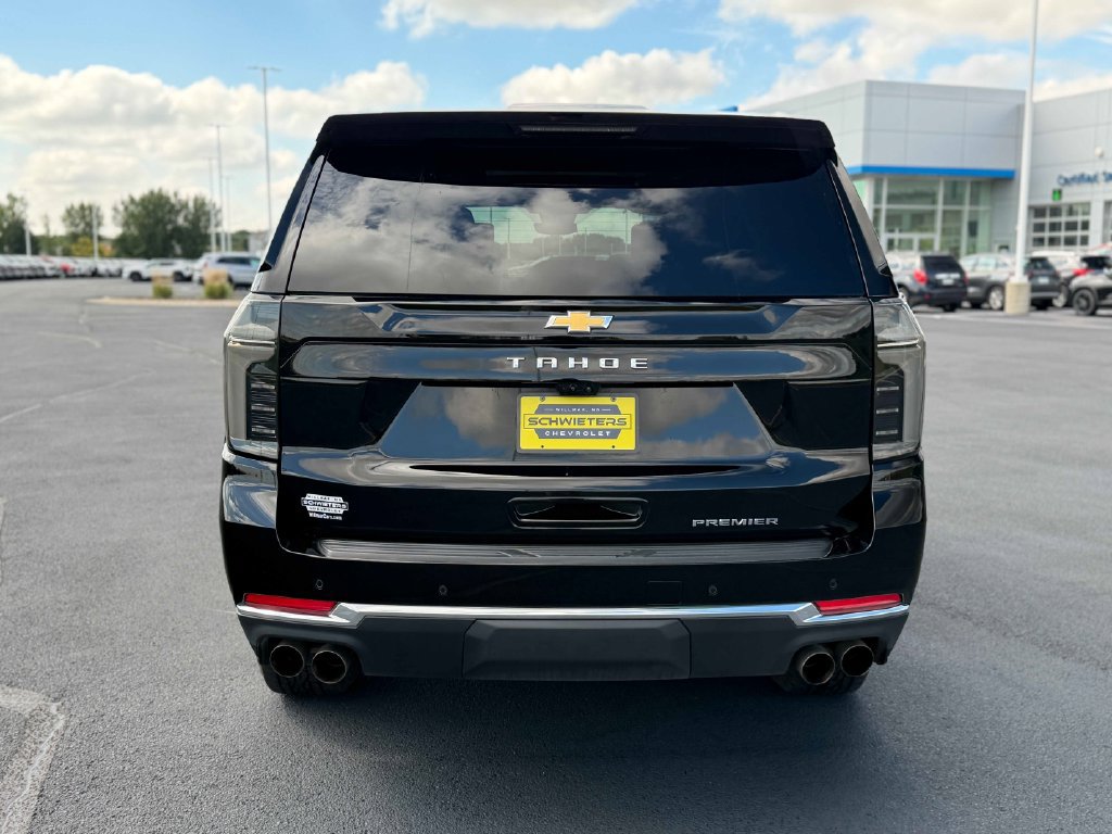 Used 2025 Chevrolet Tahoe Premier AWD/4WD image 8