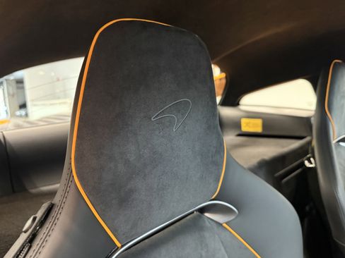 New 2026 McLaren Artura image 15