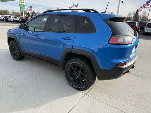 Used 2022 Jeep Cherokee Trailhawk w/ Trailer Tow Group image 6