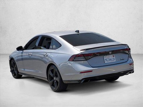 Used 2023 Honda Accord Sport image 7