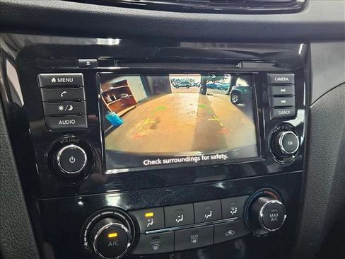 Used 2020 Nissan Rogue Sport S FWD image 13