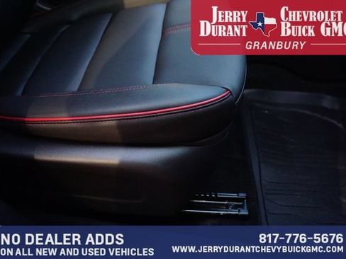 Used 2025 Chevrolet TrailBlazer RS w/ Convenience Package FWD image 24