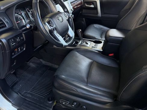 Used 2023 Toyota 4Runner Limited RWD image 19