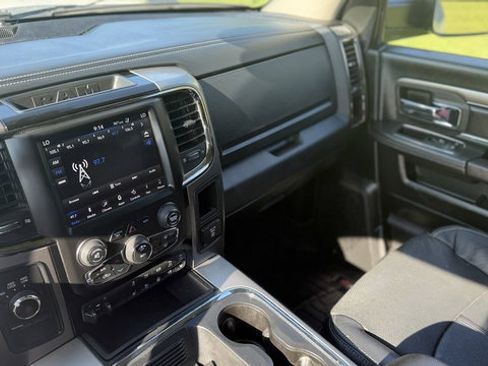Used 2018 RAM 2500 Laramie w/ Sport Appearance Group AWD/4WD image 13