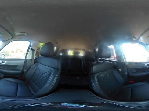Used 2026 Hyundai Santa Fe SEL AWD/4WD image 44