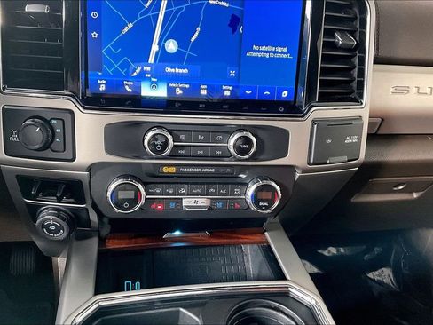 Used 2022 Ford F250 King Ranch w/ King Ranch Ultimate Package image 32