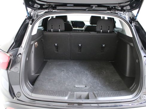 Used 2024 Chevrolet Trax LS FWD image 27