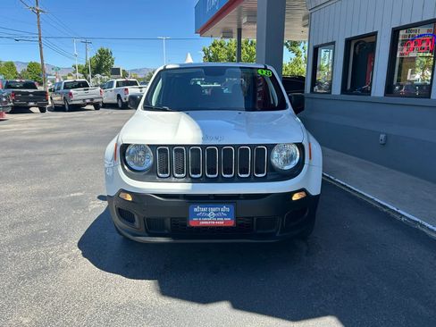 Used 2018 Jeep Renegade Sport w/ Power & Air Group AWD/4WD image 25