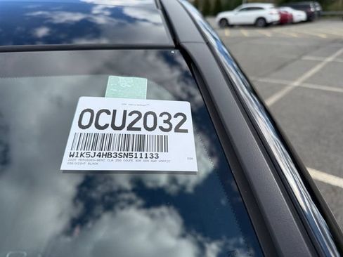 Certified 2025 Mercedes-Benz CLA 250 4MATIC image 43