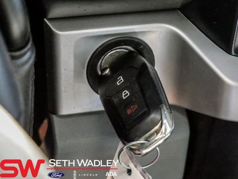 Used 2025 Ford F250 XLT w/ FX4 Off-Road Package image 29