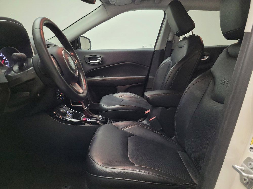 Used 2018 Jeep Compass Limited AWD/4WD image 17