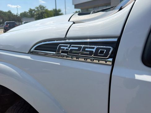 Used 2016 Ford F250 XLT AWD/4WD image 15