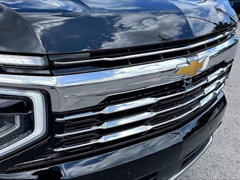 Used 2025 Chevrolet Tahoe LT RWD image 30