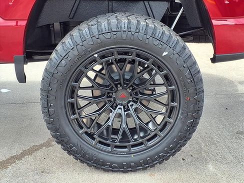 New 2026 Ford F150 XLT w/ Equipment Group 302A MID image 11