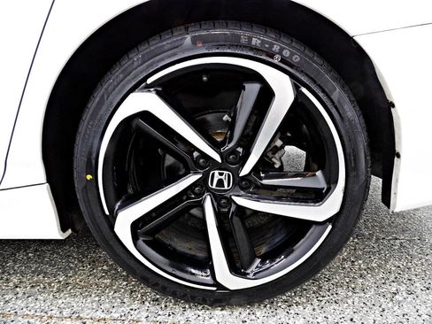 Used 2020 Honda Accord Sport image 19