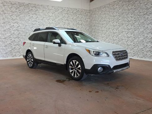 Used 2017 Subaru Outback 2.5i Limited image 1