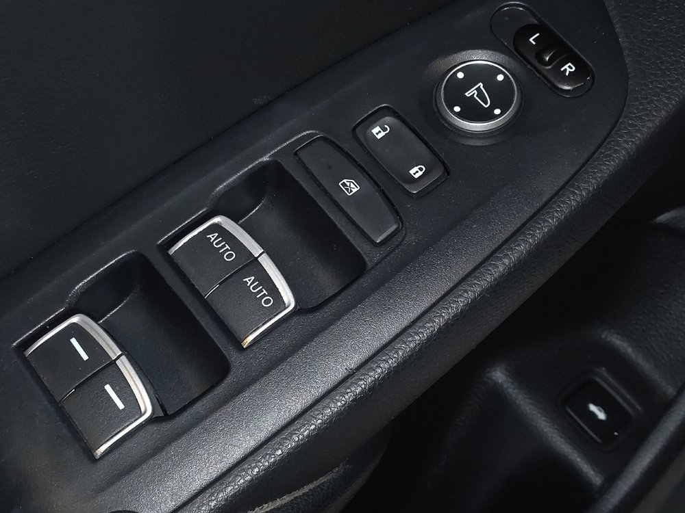 Used 2019 Honda Accord LX image 27