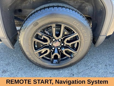 Used 2024 GMC Sierra 1500 Elevation AWD/4WD image 13