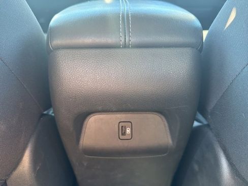 Used 2024 Nissan Sentra SV image 14