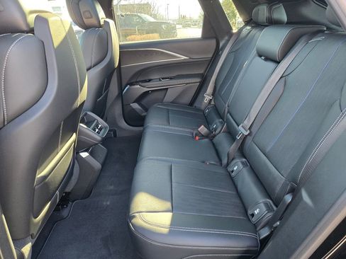 New 2026 Cadillac Lyriq Luxury image 4