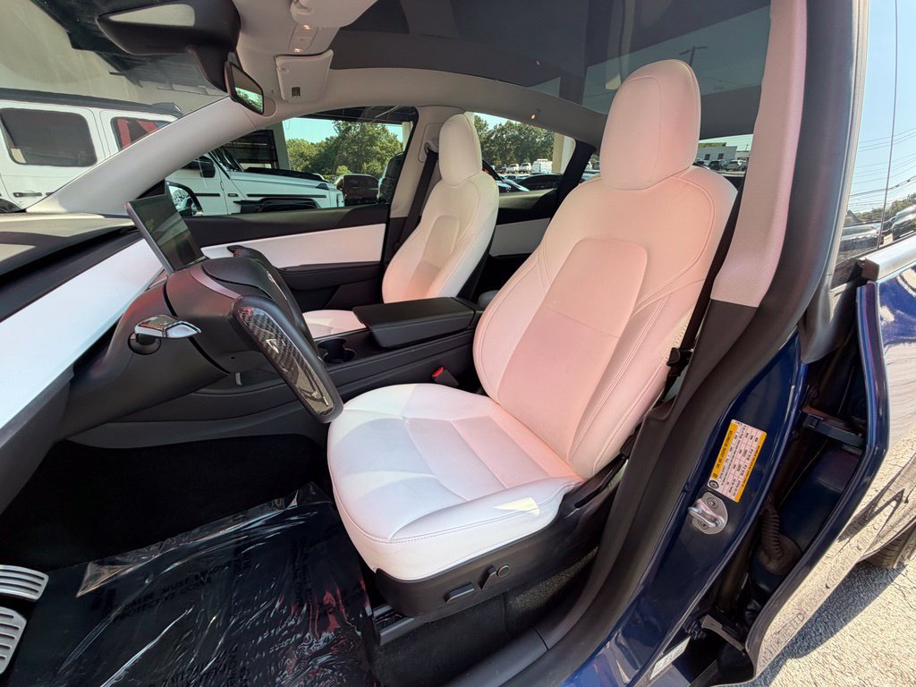 Used 2022 Tesla Model Y Performance AWD/4WD image 39