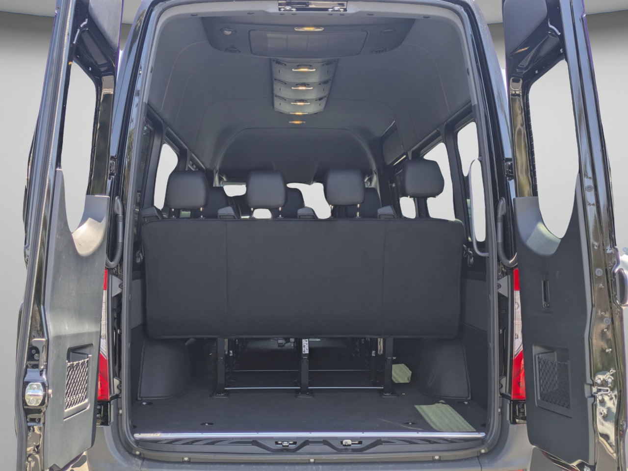 New 2025 Mercedes-Benz Sprinter 2500 image 8