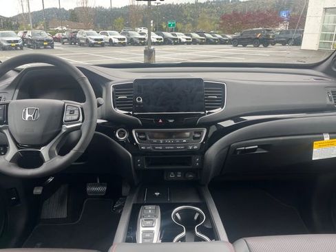 New 2026 Honda Ridgeline Black Edition image 13