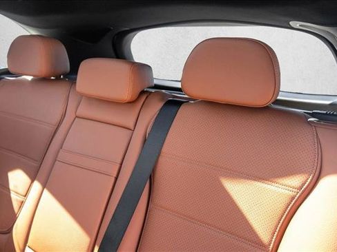 New 2026 Mercedes-Benz GLC 300 4MATIC image 22
