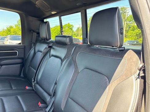 Used 2019 RAM 1500 Laramie w/ Sport Appearance Package AWD/4WD image 21