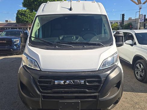 Used 2025 RAM ProMaster 2500 FWD image 6