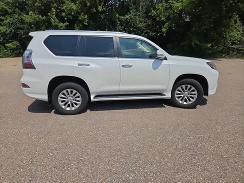 Used 2021 Lexus GX 460 Premium AWD/4WD image 19