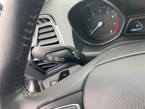 Used 2018 Ford Escape Titanium w/ Ford Safe & Smart Package image 20