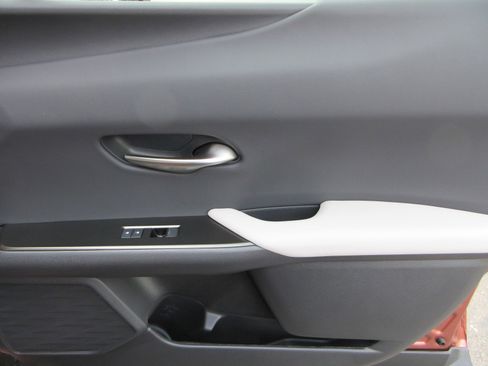 New 2026 Lexus UX 300h AWD image 23