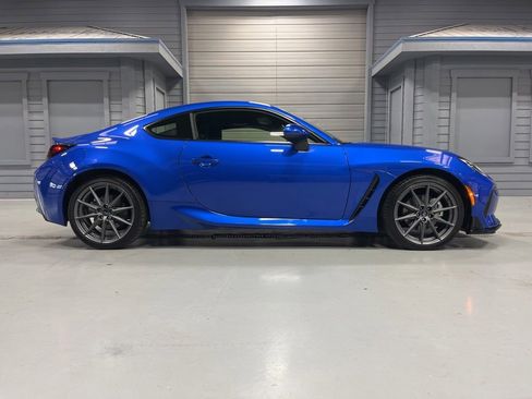 Used 2023 Subaru BRZ Limited RWD image 10